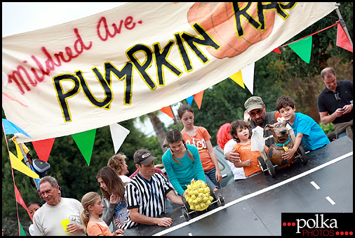 Los Angeles Mildred Avenue pumpkin races